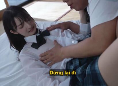 bo-duong-khong-con-kiem-duoc-truoc-co-con-gai-trong-bo-dong-phuc-bi-uot-mua